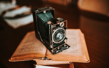 Retro Camera, Book, Photography, Nostalgia, Blurry Wallpaper
