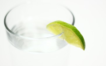 Lime Slice, Glass, Water, Macro Wallpaper