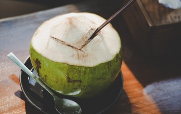 Coconut, Fruit Juice, Spoon, Drinks Wallpaper