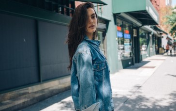 Model, Jeans, Street, Outdoors, Women Wallpaper