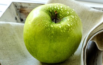 Green Apple, Water Drops, Fabric, Food Wallpaper