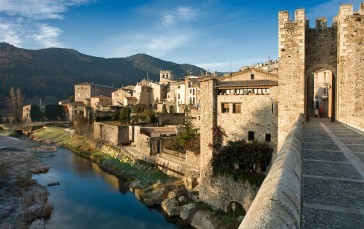 Spain, Town, River, Building Wallpaper
