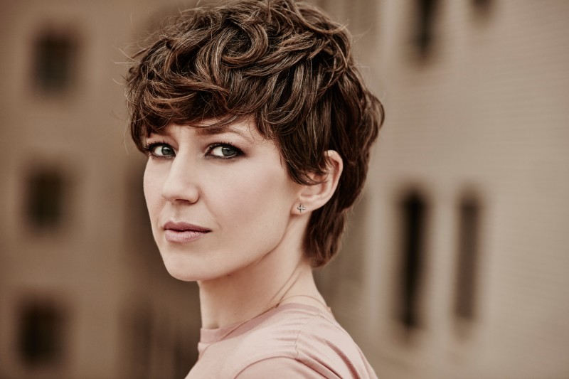 Women, Model, Carrie Coon, Emily Rudd Wallpaper