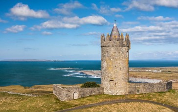 Doonagore Castle, Ireland, Sea, Castle, Architecture Wallpaper