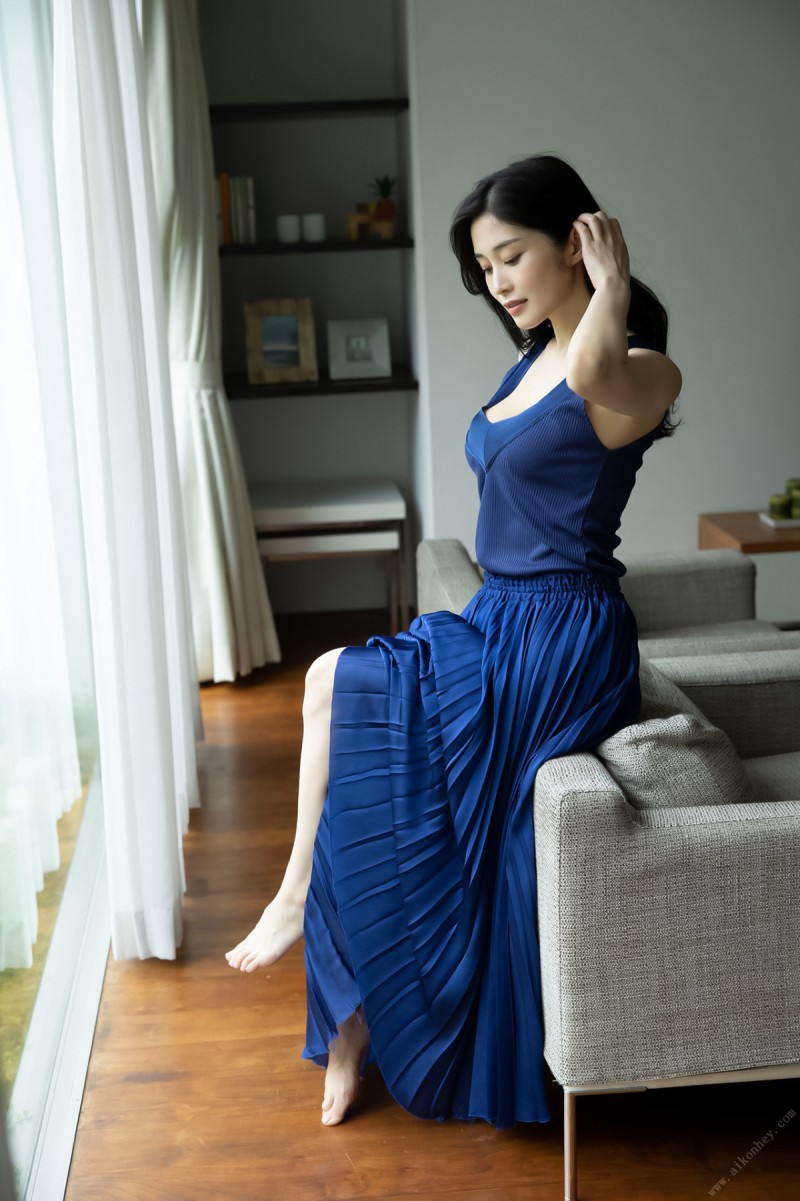 Women, Model, Indoors, by the Window, Women Indoors, Asian Wallpaper