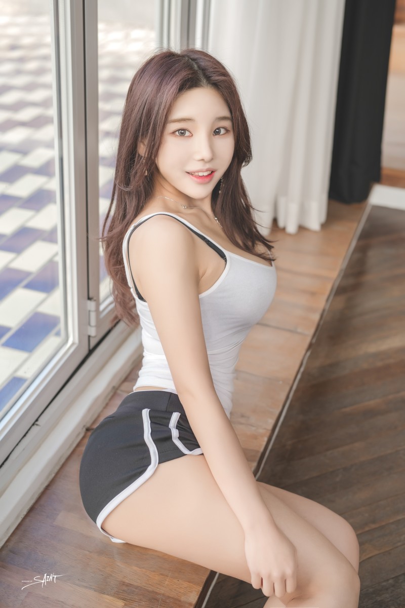 SAINT Photolife, Women, Model, Asian, White Tops Wallpaper