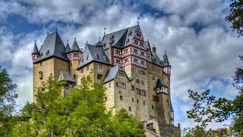 Castle, Building, Greenery, Eltz Castle Wallpaper