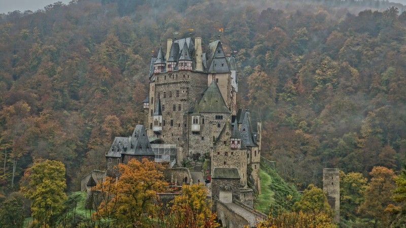 Castle, Building, Greenery, Eltz Castle, Architecture Wallpaper