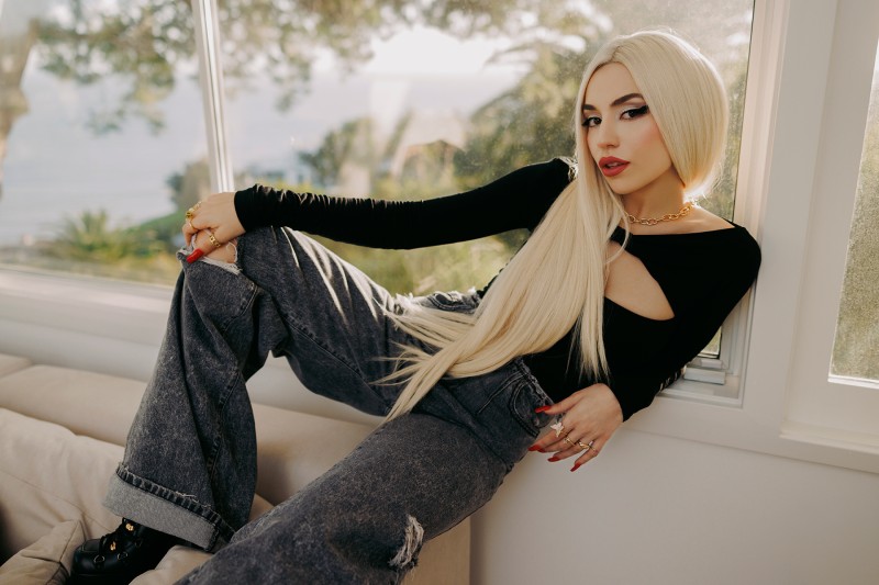 Singer, Blonde, Ava Max, Women Wallpaper