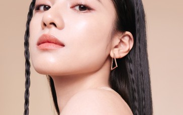 Asian, Women, Actress, Looking at Viewer Wallpaper