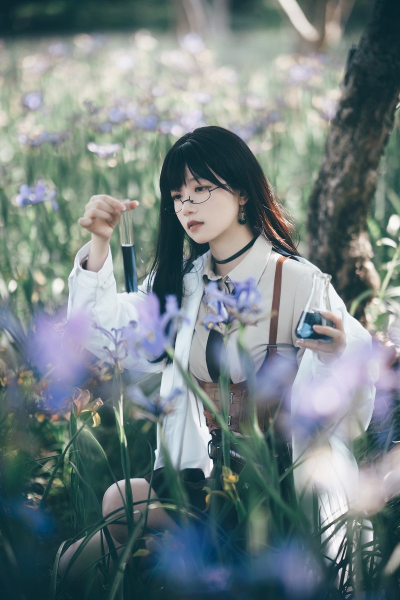 Cosplay, Asian, Blurry Background, Glasses Wallpaper