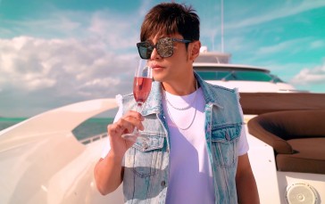 Jay, Hong Hong, Drink, Sunglasses Wallpaper