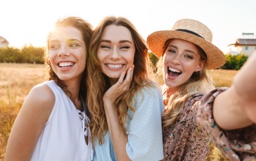 Women Trio, Smiling, Model, Women Wallpaper