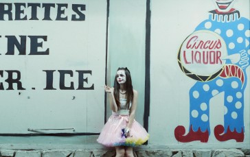 Women, Clown, Model, Smoking, Cigarettes Wallpaper