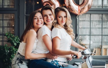 Women, Smiling, Motorcycle, T-shirt Wallpaper